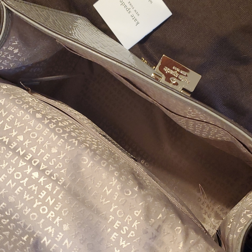 Kate Spade croc embossed leather purse - Picture 7 of 13